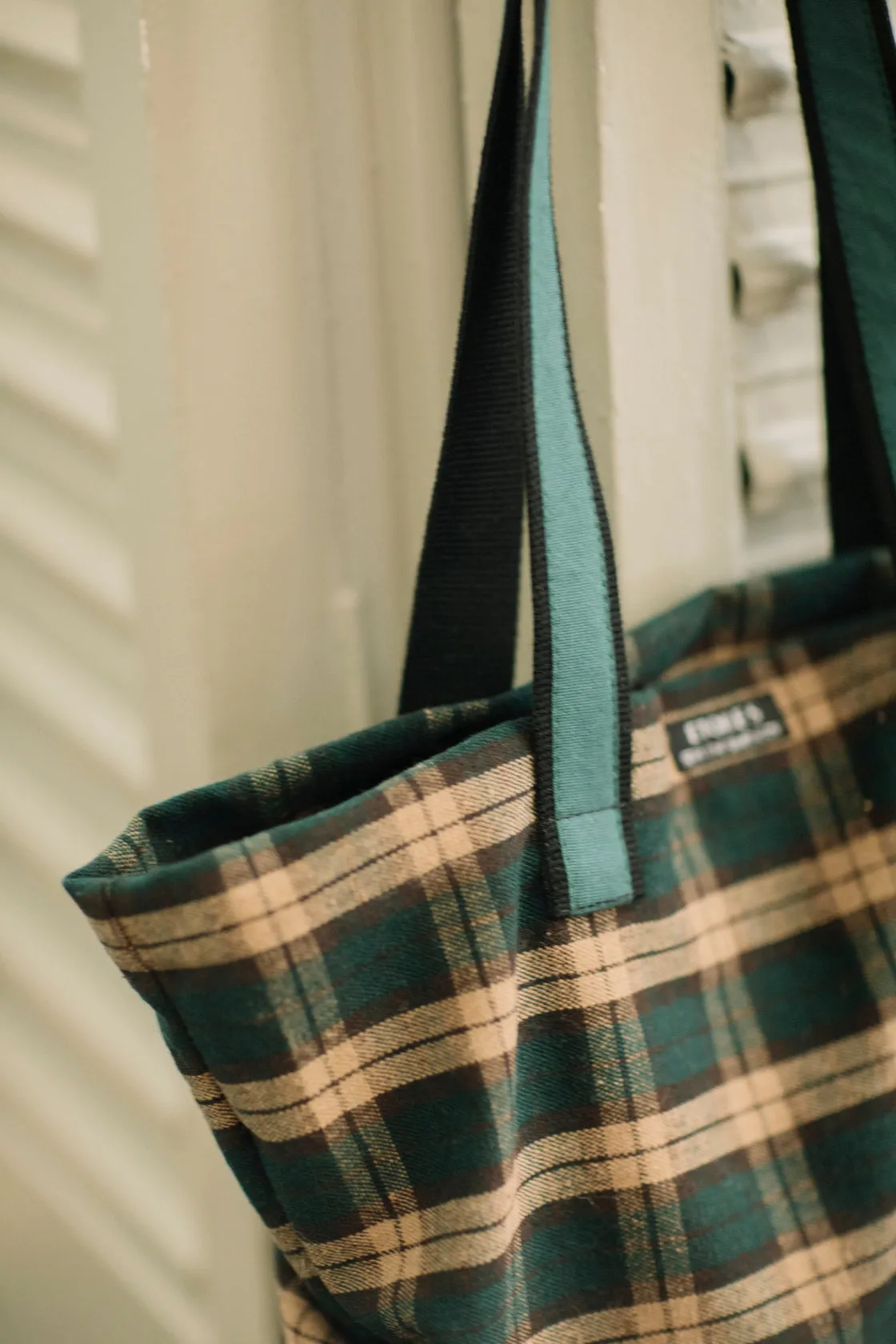 BOLSO SHOPPING DE LANA COTSWOLDS  CUADROS VERDE Y BEIGE