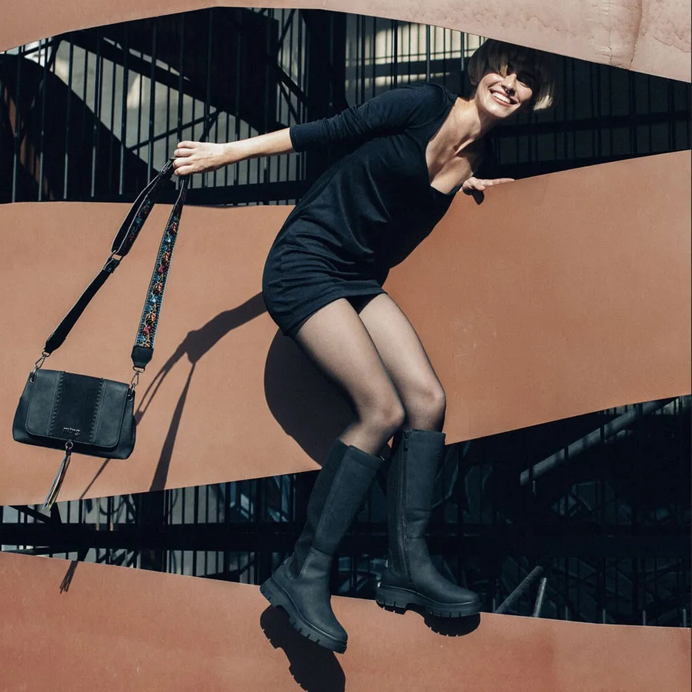 Botas Mustang New Mirte Negro