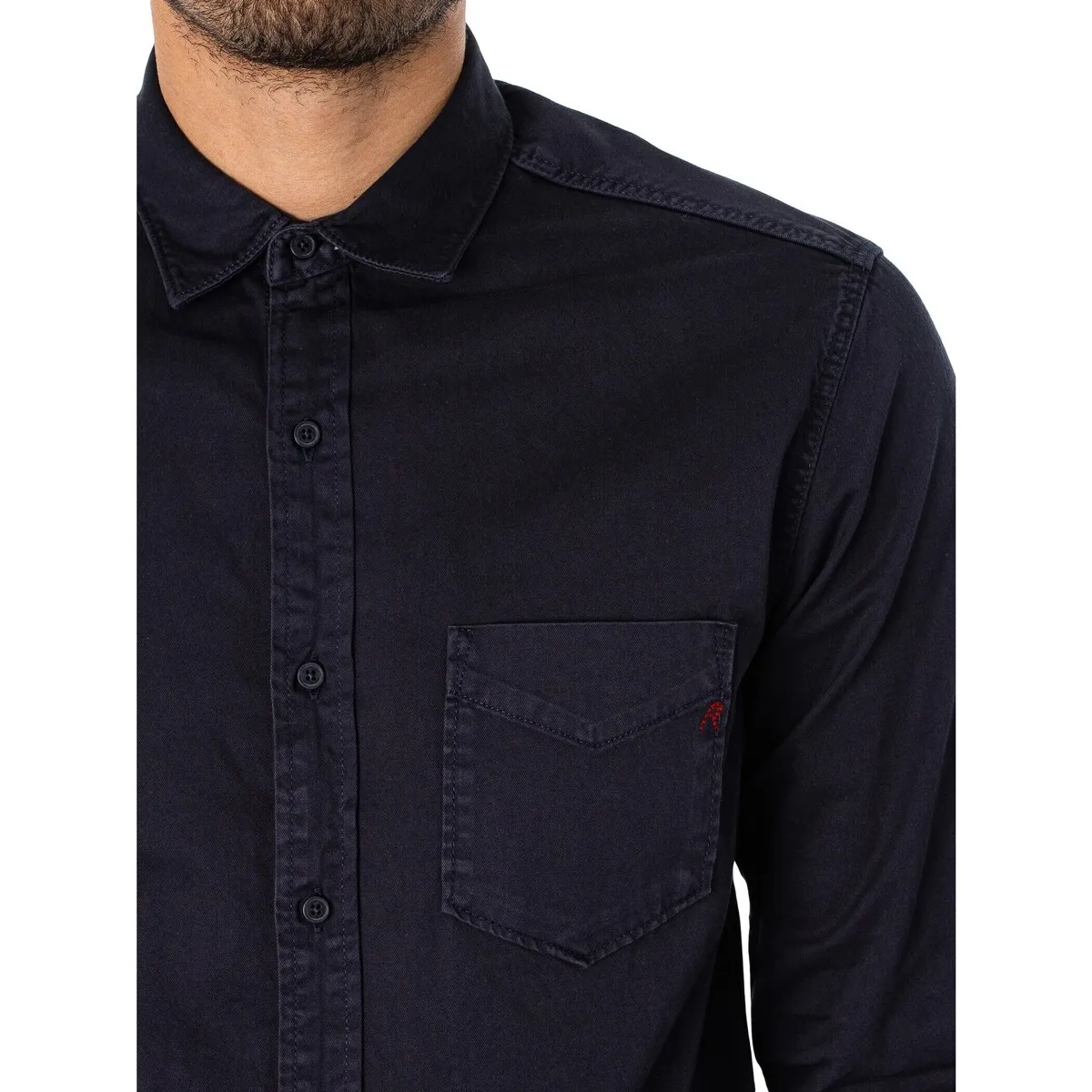 Camisa Con Bolsillo En El Pecho