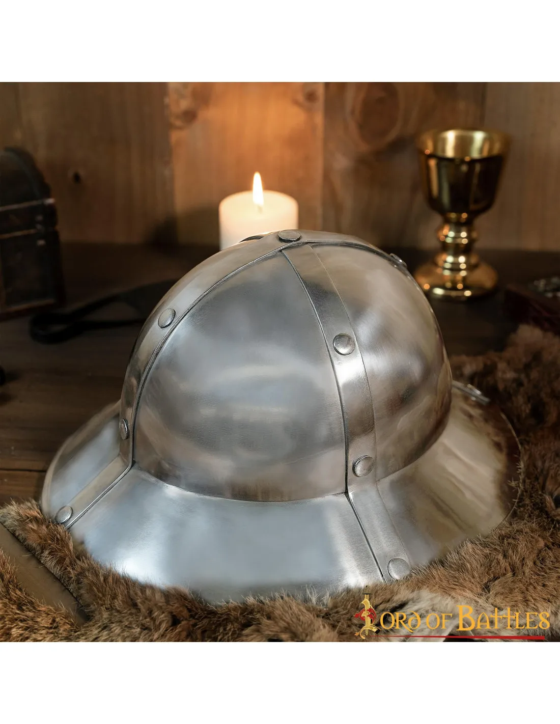 CASCO DE INFANTERíA KETTLE S. XIIIXIV, CON FORRO DE CUERO