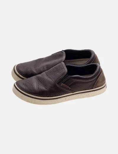 Crocs Zapatilla marrón polipiel