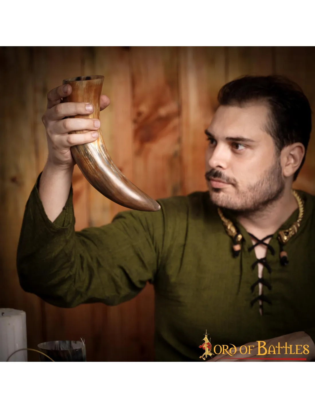 Cuerno medieval para beber con acabado natural