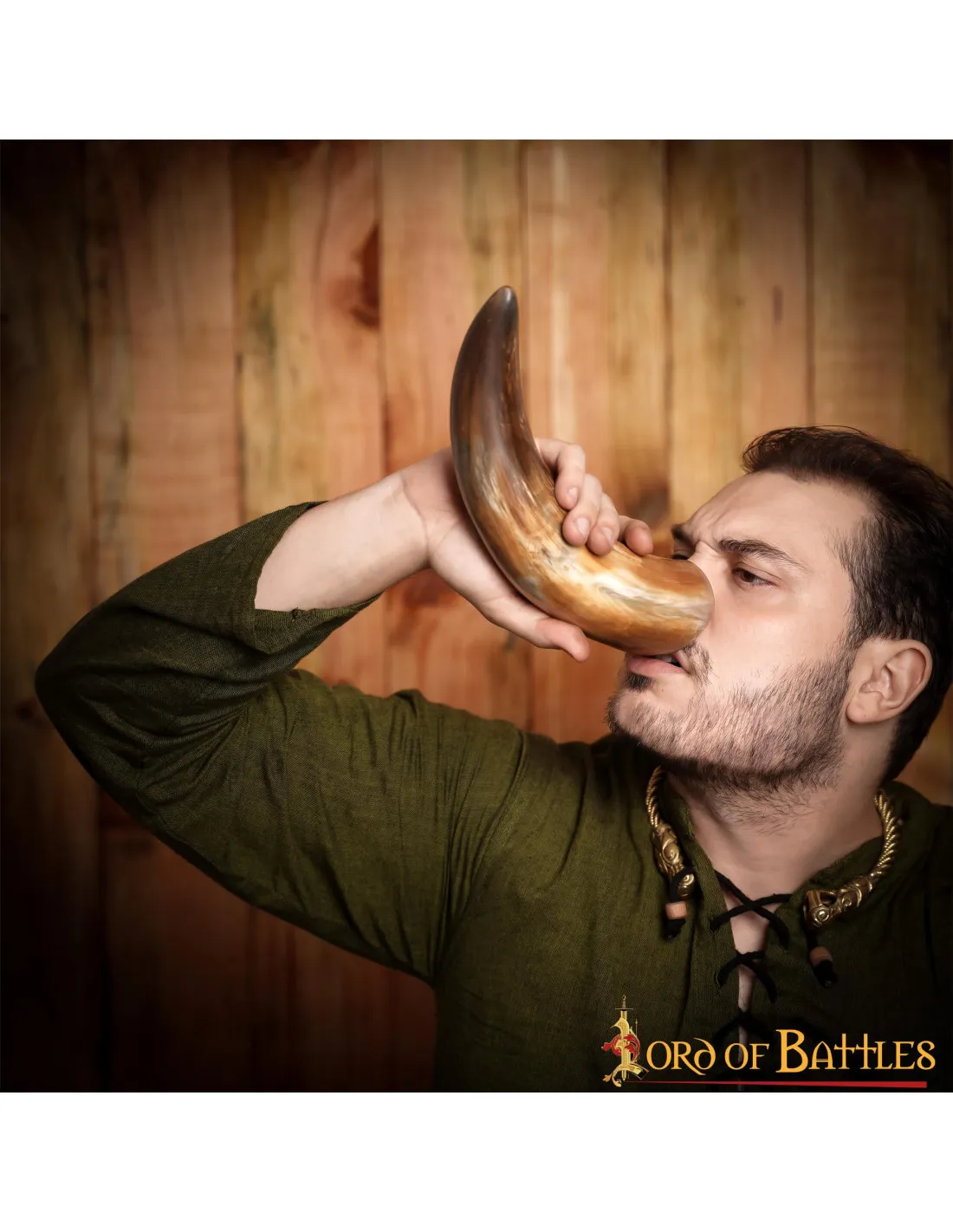 Cuerno medieval para beber con acabado natural