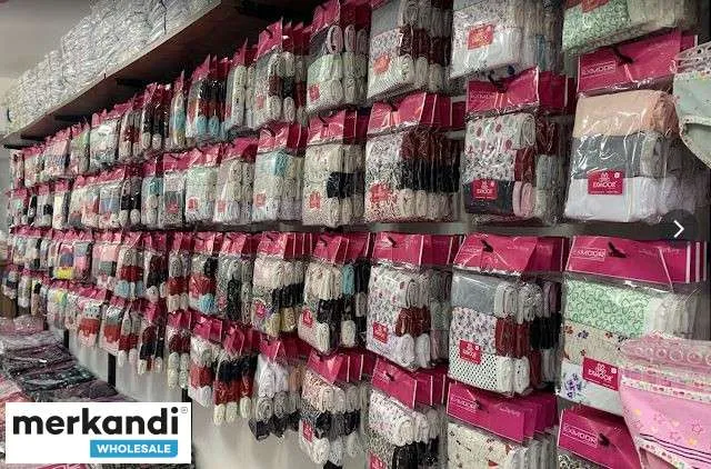 Descubra los calzoncillos de mujer de moda en un paquete de 3 con colores mixtos para la venta al por mayor desde Turquía, hecho