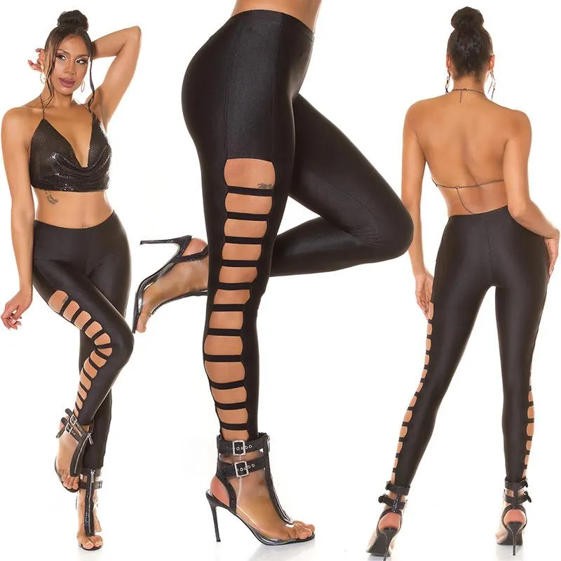 Leggins negro con aberturas cintura alta