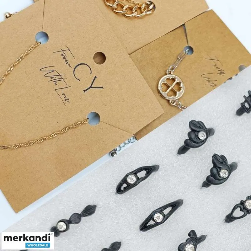 LOTE DE BISUTERíA  ANILLOS, COLLARES, PENDIENTES, PULSERAS Y ACCESORIOS PARA EL PELO  NUEVO STOCK 2023