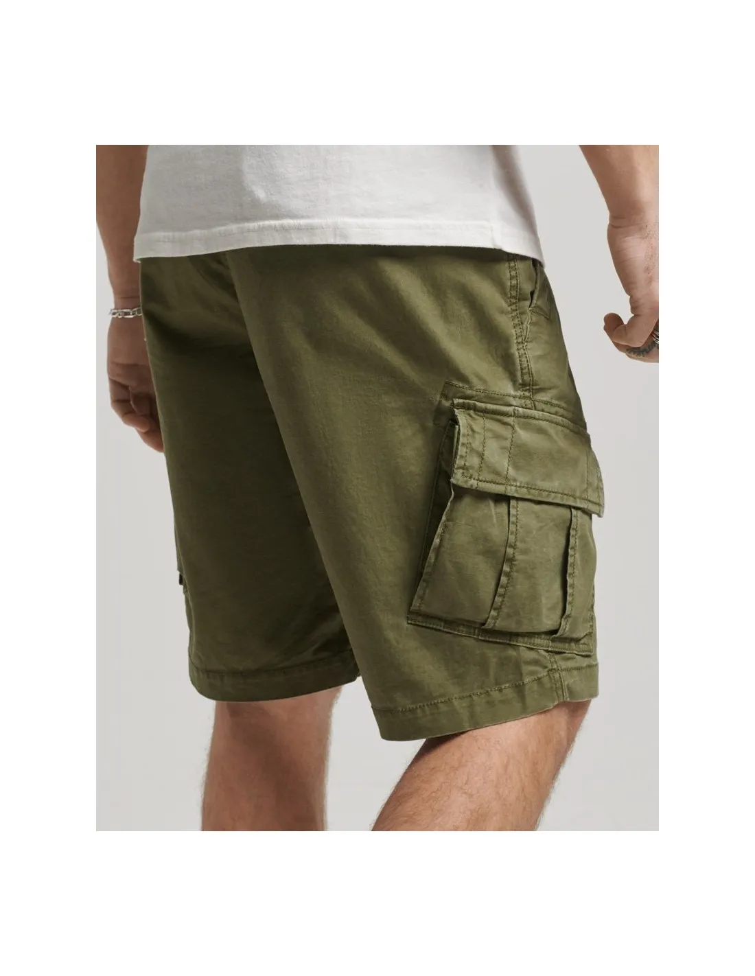 Pantalones cortos cargo de algodón orgánico Core de Superdry