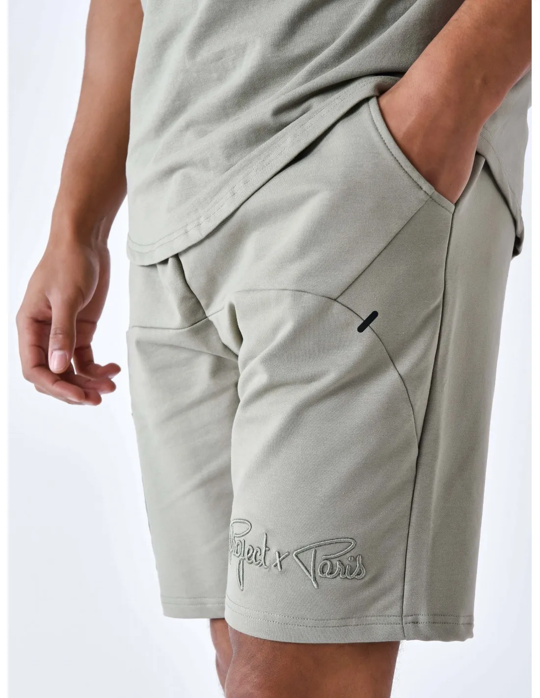 Pantalones cortos técnicos con recortes de Project X París