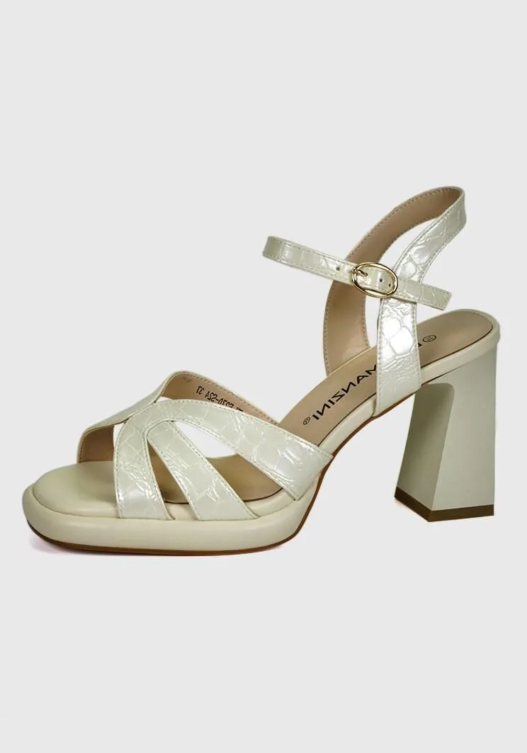 Sandalia Kasty Plateado