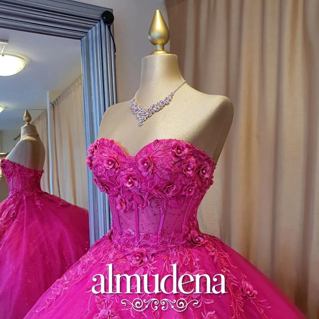Vestido para Quinceañera Fucsia con Flores