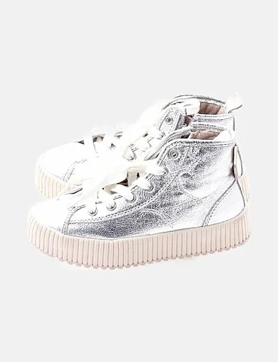 Zara Zapatilla gris metalizada